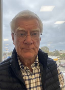 Dr. Anthony Newcombe